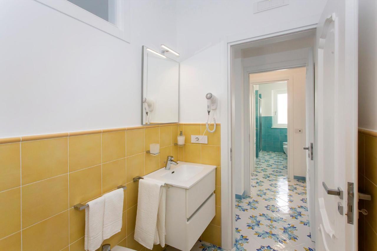 Domus Teresia - Amalfi Coast Apartment ฟูโรเร ภายนอก รูปภาพ
